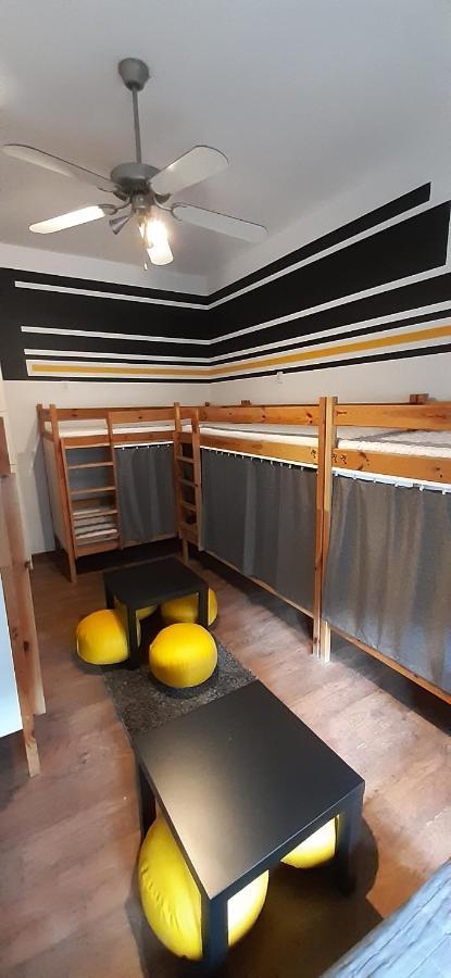 Krakow Chilli Hostel Bagian luar foto