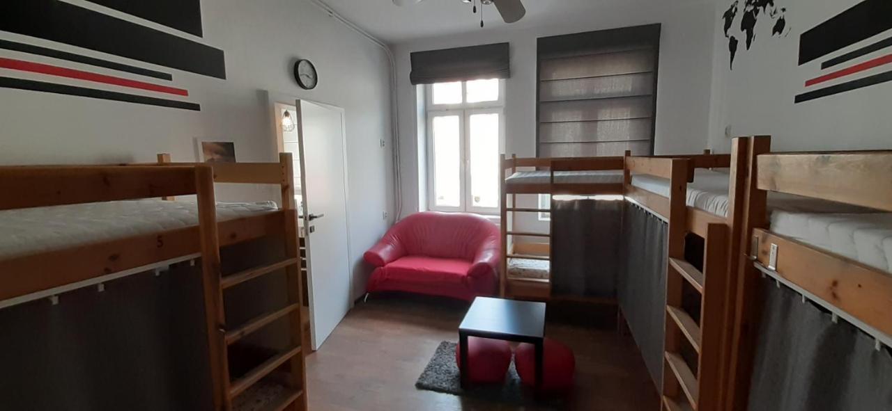 Krakow Chilli Hostel Bagian luar foto