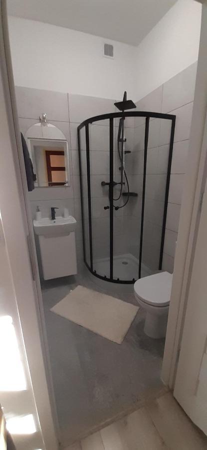 Krakow Chilli Hostel Bagian luar foto